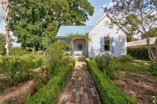 101 Short ST, Smithville, TX 78957