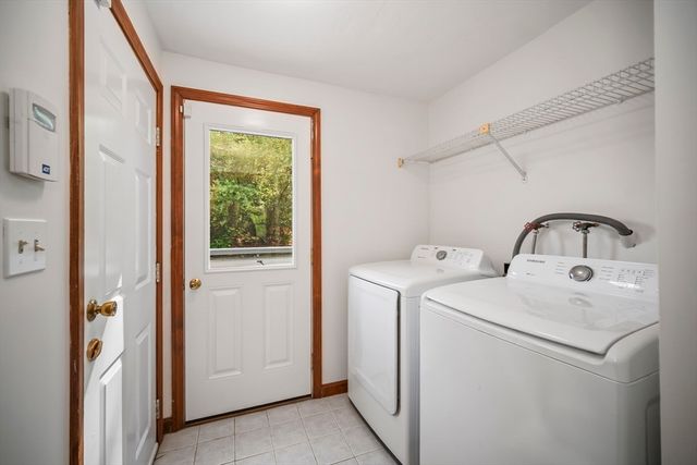 9 Northbriar Road, Acton, MA 01720