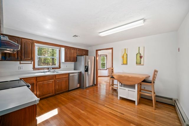 9 Northbriar Road, Acton, MA 01720