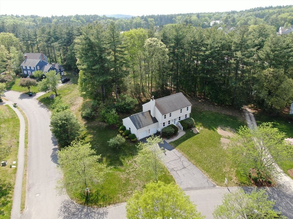 9 Northbriar Road, Acton, MA 01720