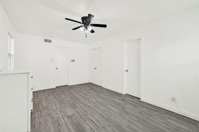 11878 Fairpoint Drive, Houston, TX 77099