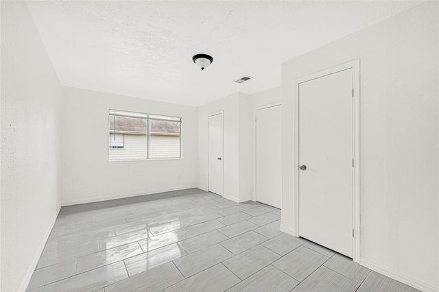 11878 Fairpoint Drive, Houston, TX 77099