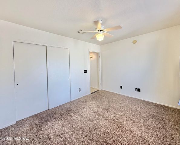 8981 E Mayberry Drive, Tucson, AZ 85730