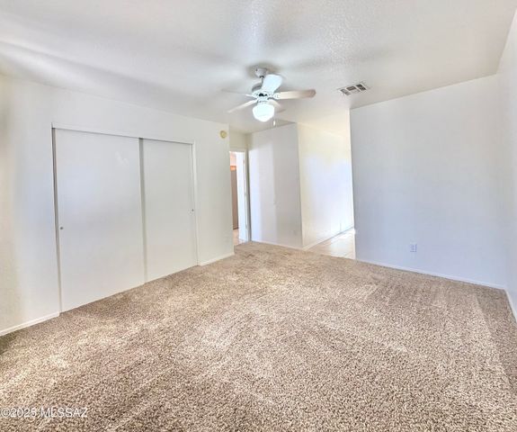 8981 E Mayberry Drive, Tucson, AZ 85730