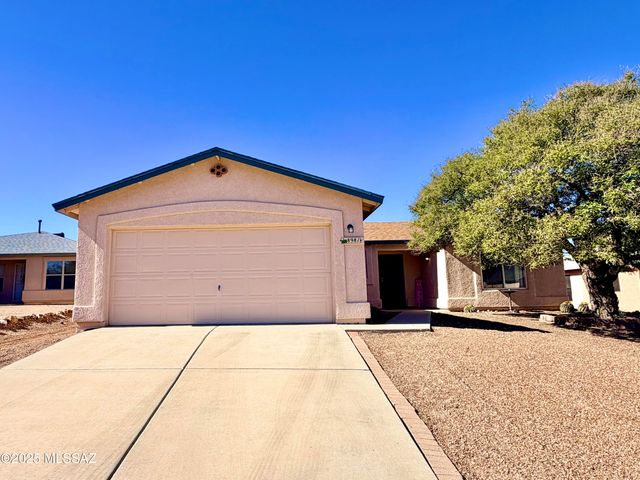 8981 E Mayberry Drive, Tucson, AZ 85730
