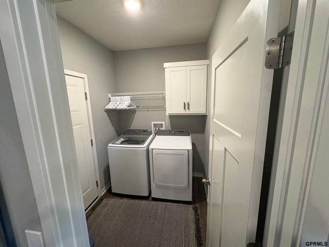 5113 N 209th Avenue, Elkhorn, NE 68022