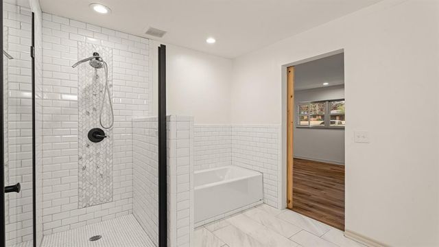 4200 N Harvey Parkway, Oklahoma City, OK 73118