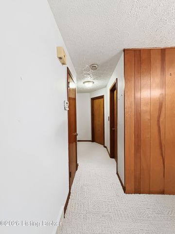 4113 Burrell Dr, Louisville, KY 40216