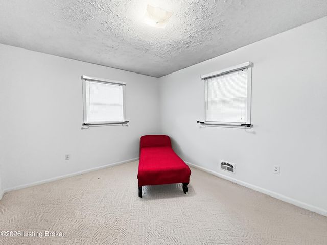 4113 Burrell Dr, Louisville, KY 40216