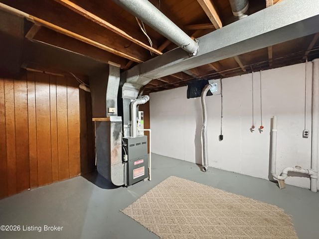 4113 Burrell Dr, Louisville, KY 40216