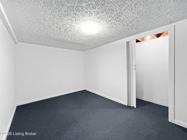 4113 Burrell Dr, Louisville, KY 40216