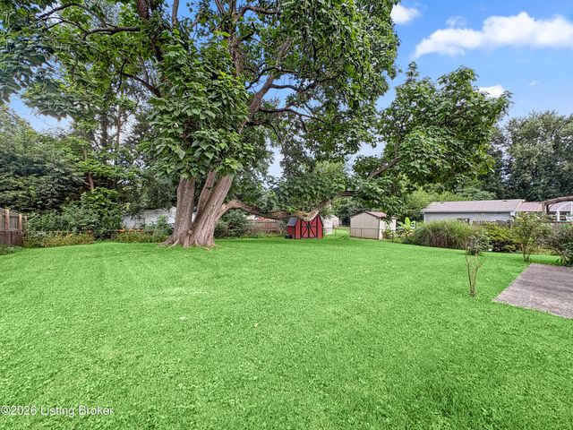 4113 Burrell Dr, Louisville, KY 40216
