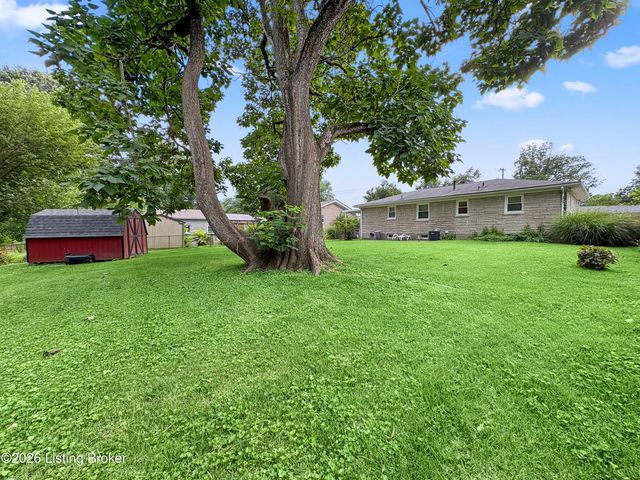 4113 Burrell Dr, Louisville, KY 40216