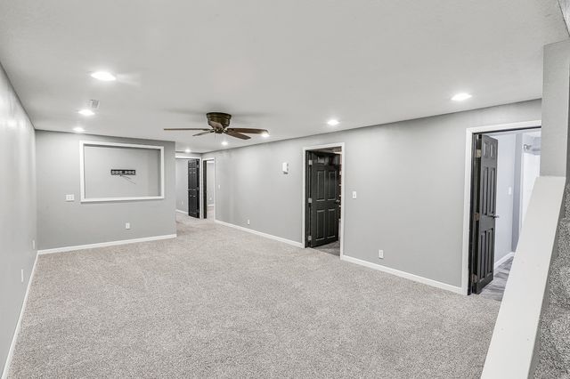 116 E 14th Street, Pella, IA 50219