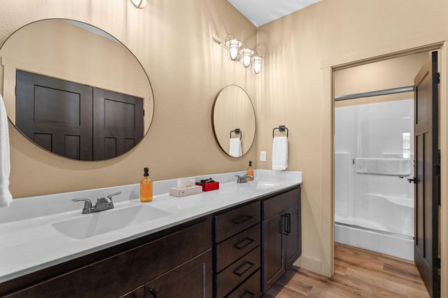 161 Branson Cove Boulevard 59, Hollister, MO 65672