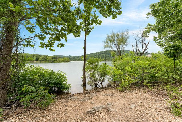 161 Branson Cove Boulevard 59, Hollister, MO 65672