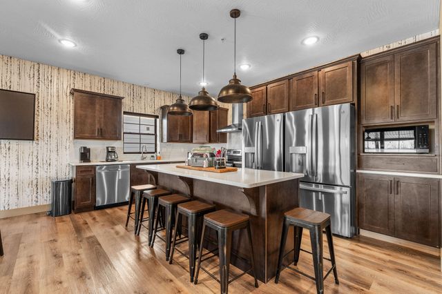 161 Branson Cove Boulevard 59, Hollister, MO 65672