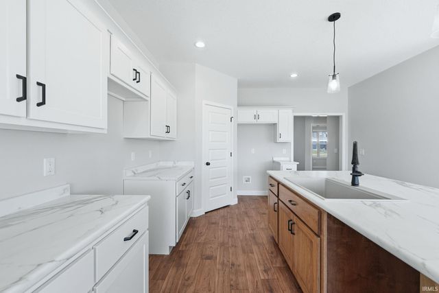 988 Arthur Heights Drive, Fort Wayne, IN 46818