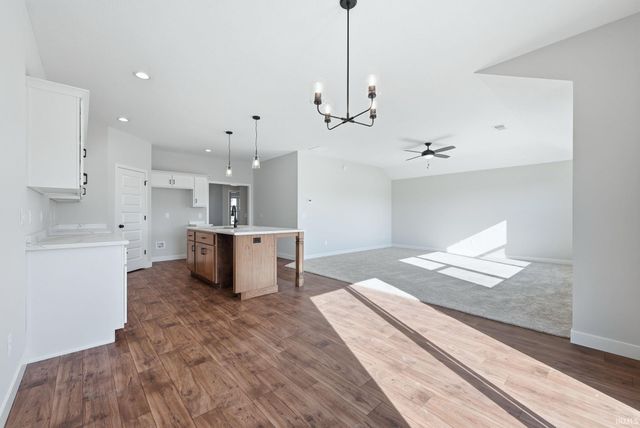 988 Arthur Heights Drive, Fort Wayne, IN 46818