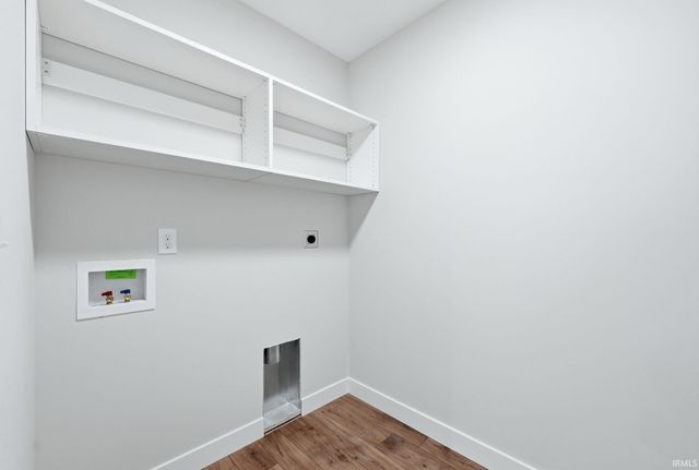 988 Arthur Heights Drive, Fort Wayne, IN 46818