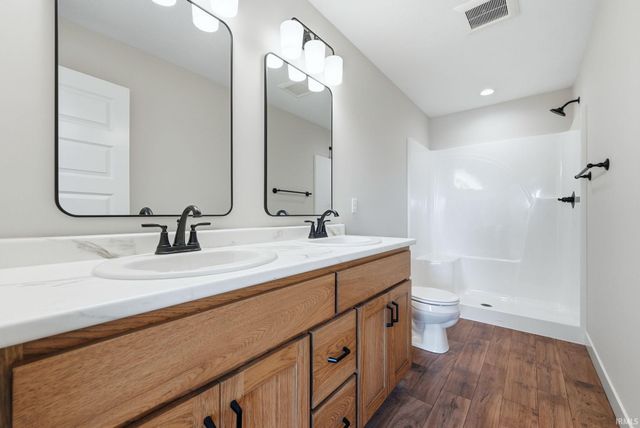 988 Arthur Heights Drive, Fort Wayne, IN 46818