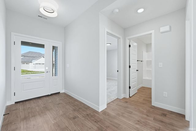 988 Arthur Heights Drive, Fort Wayne, IN 46818