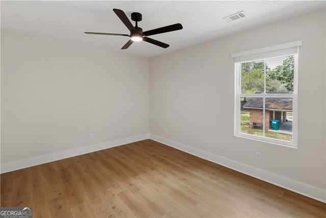 406 S Ash Street, Springfield, GA 31329