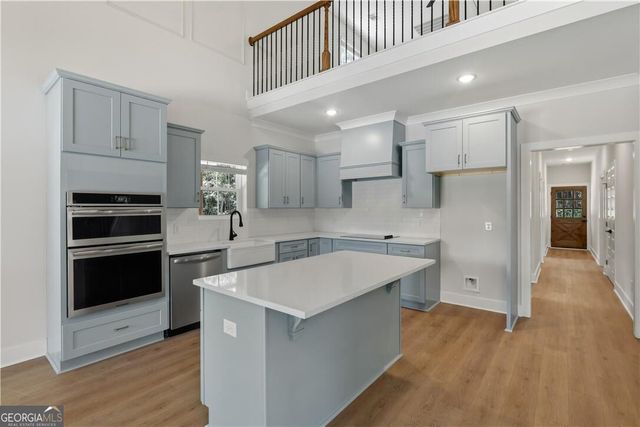 406 S Ash Street, Springfield, GA 31329