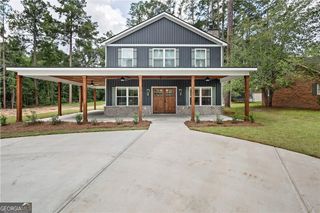 406 S Ash Street, Springfield, GA 31329