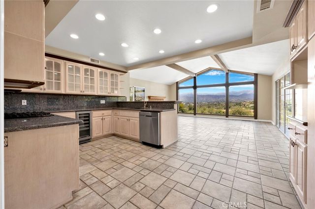 20177 E Lorencita, Covina, CA 91724