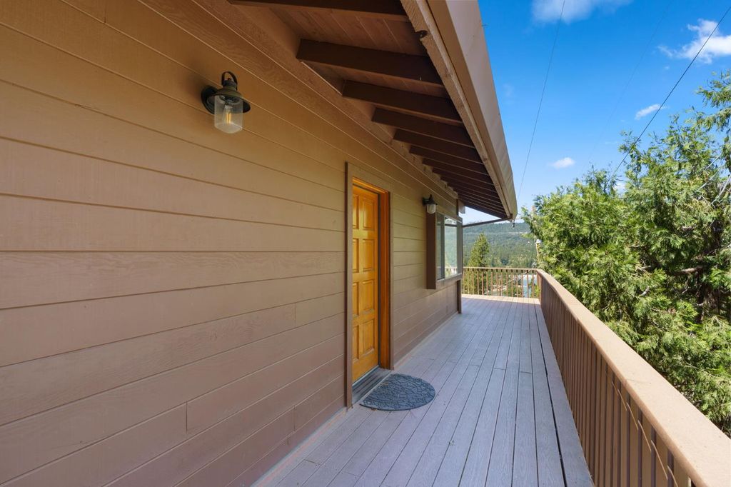 Image 37 of property listing at 56406 Marina View Way, Bass Lake, CA 93604