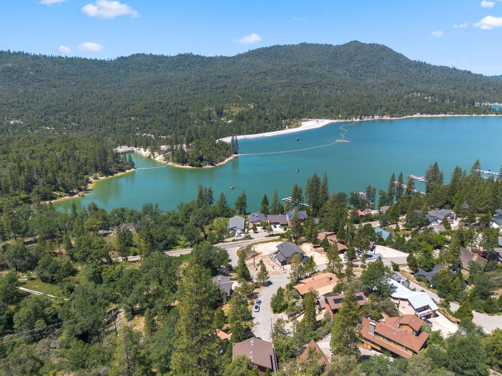 Image 49 of property listing at 56406 Marina View Way, Bass Lake, CA 93604