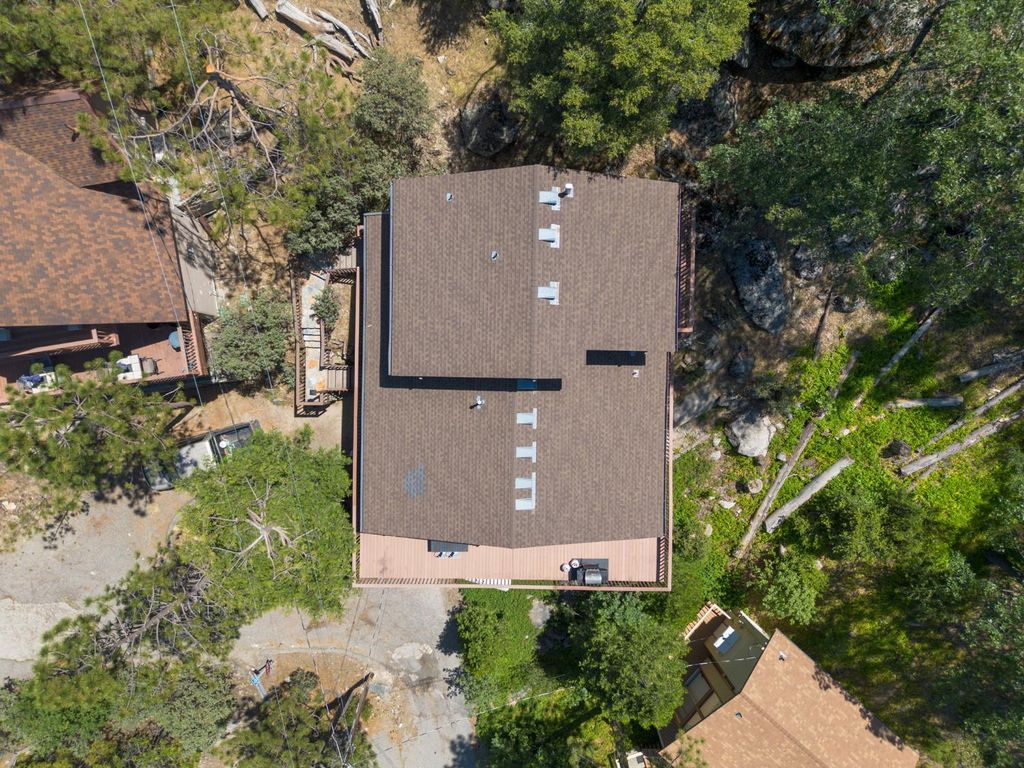 Image 50 of property listing at 56406 Marina View Way, Bass Lake, CA 93604