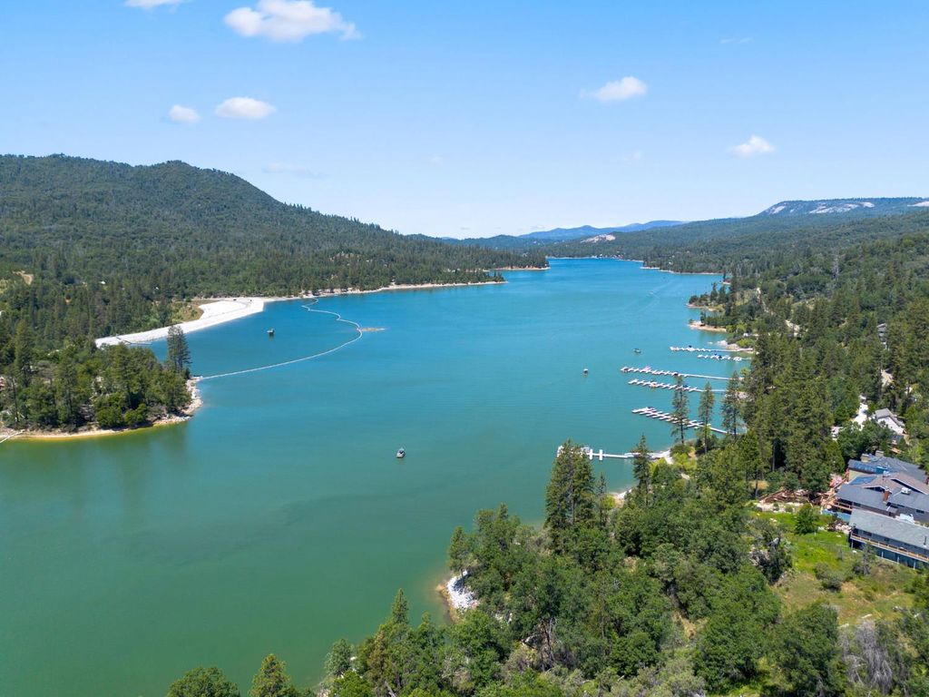 Image 51 of property listing at 56406 Marina View Way, Bass Lake, CA 93604