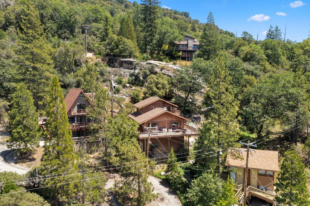 Image 57 of property listing at 56406 Marina View Way, Bass Lake, CA 93604