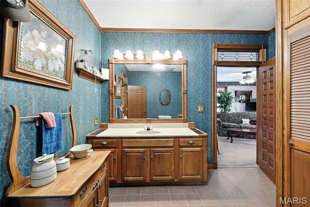 13 Pcr 351, Perryville, MO 63775