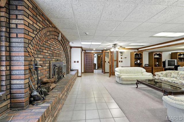 13 Pcr 351, Perryville, MO 63775