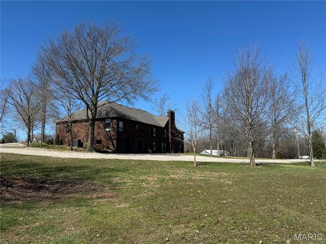 13 Pcr 351, Perryville, MO 63775