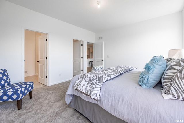 Lot 8 Faiths Way, Bettendorf, IA 52722