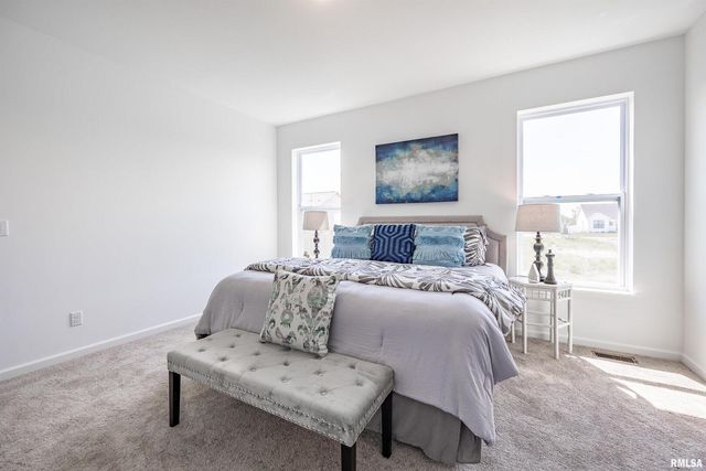 Lot 8 Faiths Way, Bettendorf, IA 52722