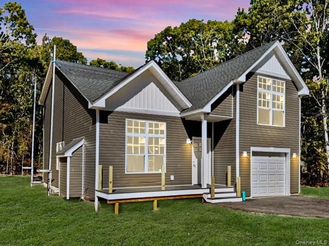 71 Palmetto Drive, Shirley, NY 11967