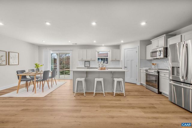 108 WHITE SANDS BLVD, Barboursville, VA 22923