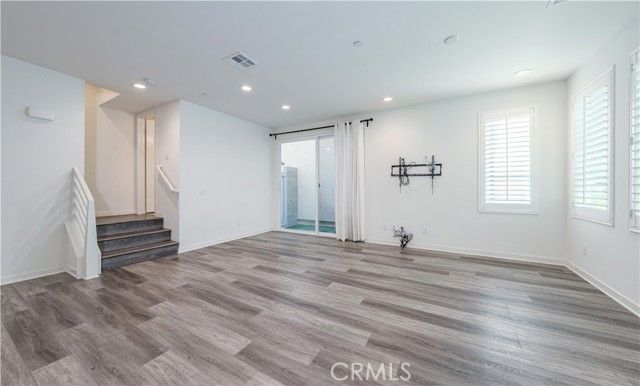 624 Cultivate, Irvine, CA 92618