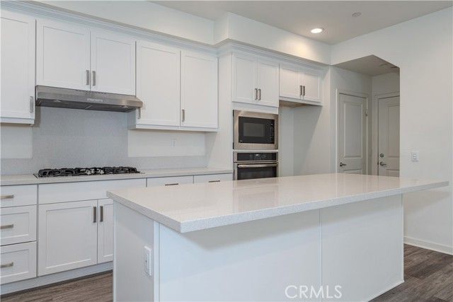 624 Cultivate, Irvine, CA 92618