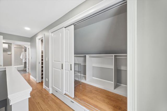 4622 Gilbert Avenue, Western Springs, IL 60558