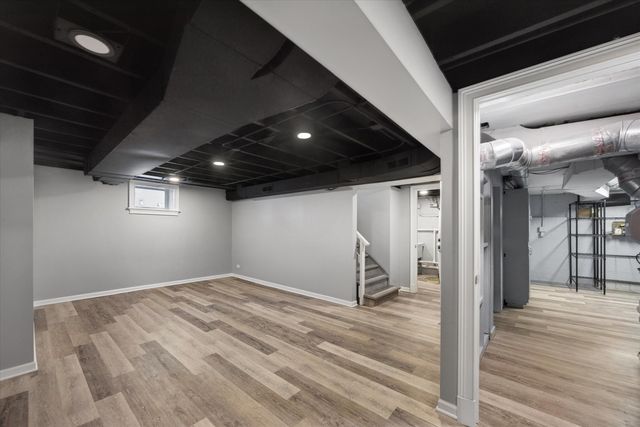 4622 Gilbert Avenue, Western Springs, IL 60558