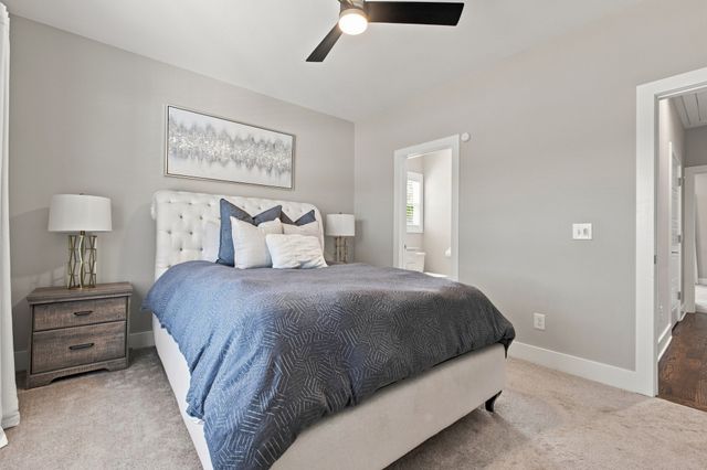 221 Downeymeade Dr, Nashville, TN 37214