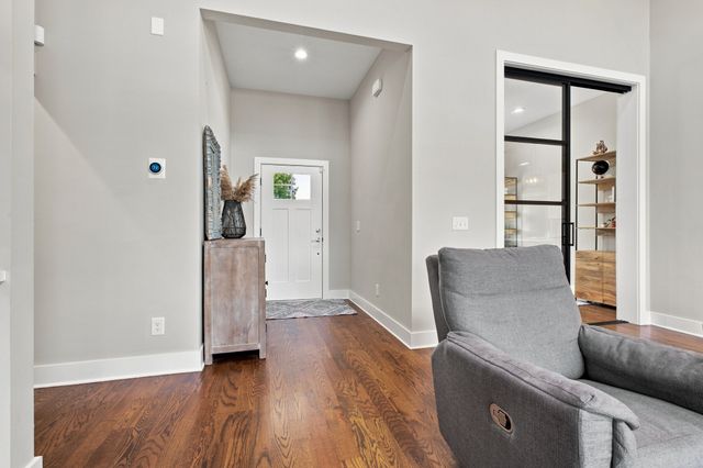 221 Downeymeade Dr, Nashville, TN 37214
