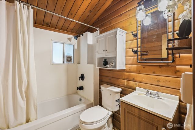 2806 Bona Vista Drive SW, Olympia, WA 98512