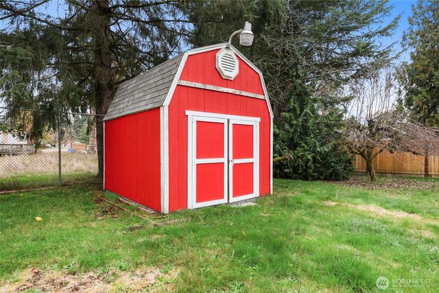 2806 Bona Vista Drive SW, Olympia, WA 98512